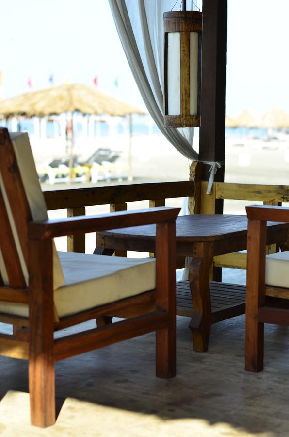 Sea Bird Beach Cafe & Cottages Morjim Dış mekan fotoğraf