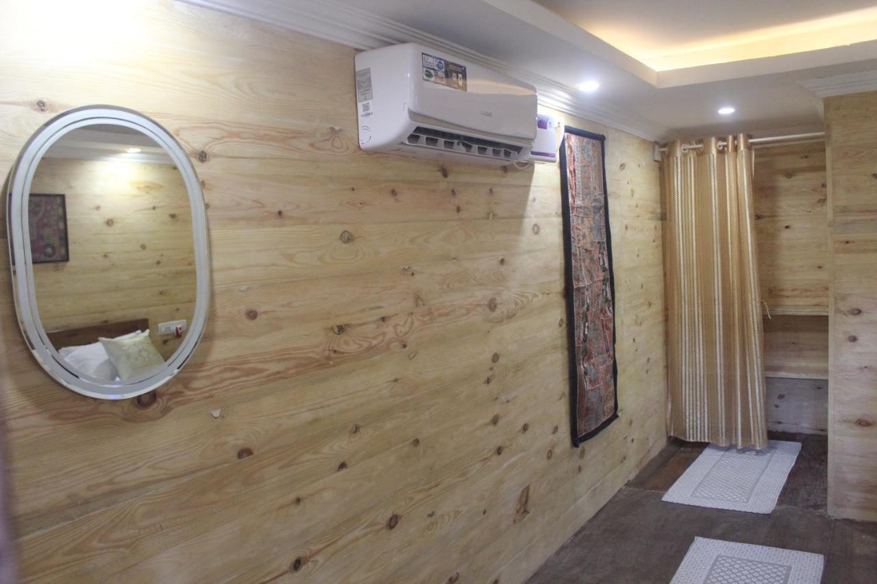 Sea Bird Beach Cafe & Cottages Morjim Dış mekan fotoğraf