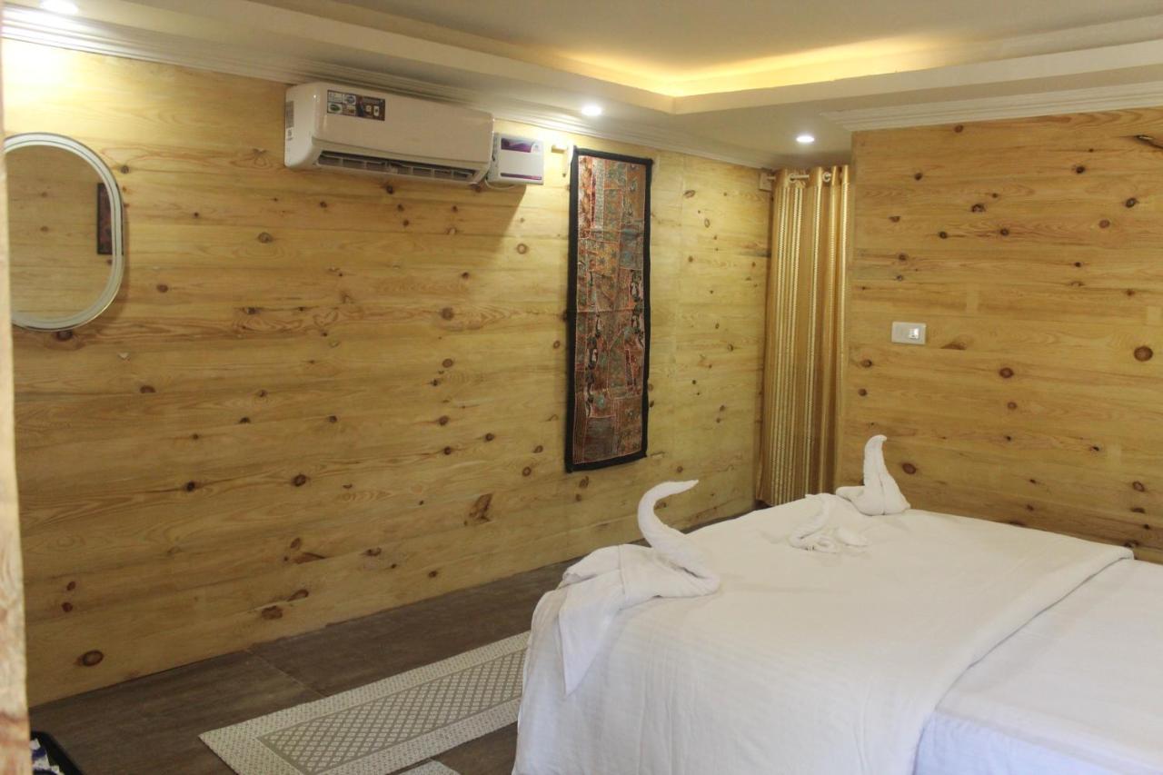 Sea Bird Beach Cafe & Cottages Morjim Dış mekan fotoğraf